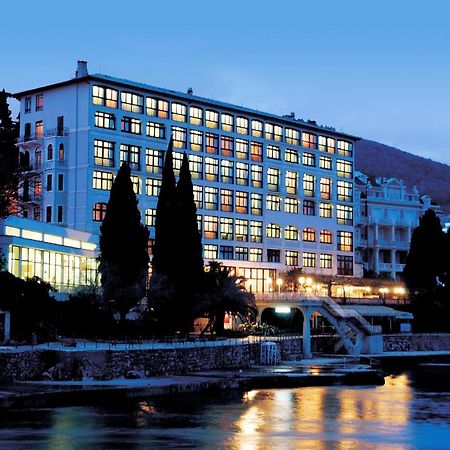 Hotel Kristal - Liburnia Опатия Екстериор снимка