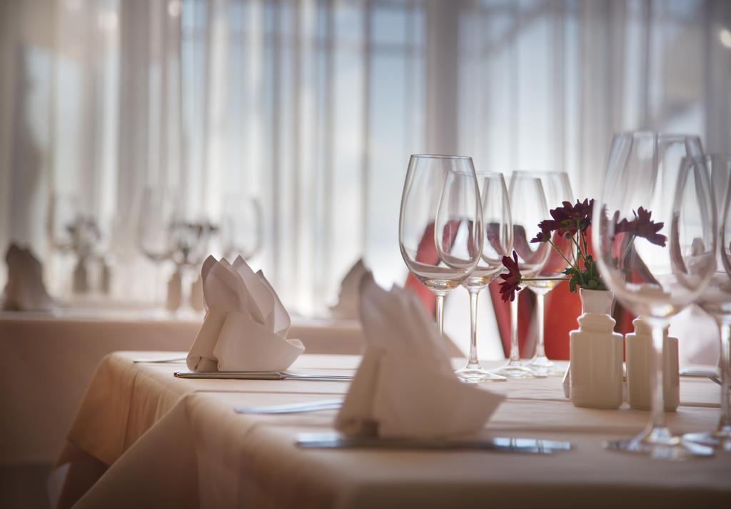 Hotel Kristal - Liburnia Опатия Екстериор снимка